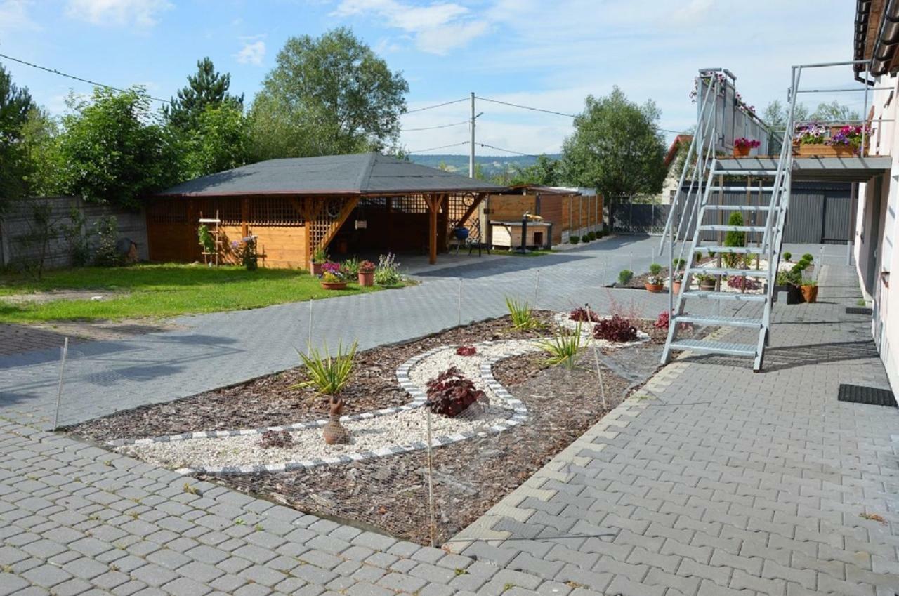 Agroturystka Na Polanie Lägenhet Swieta Katarzyna  Exteriör bild